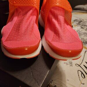MENS Nike Sock Darts